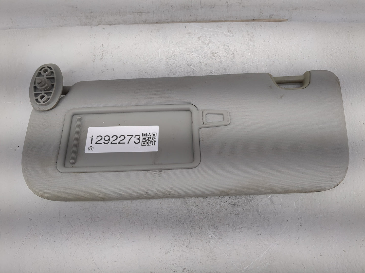 2014-2019 Kia Soul Sun Visor Shade Replacement Passenger Right Mirror Fits Fits 2014 2015 2016 2017 2018 2019 OEM Used Auto 