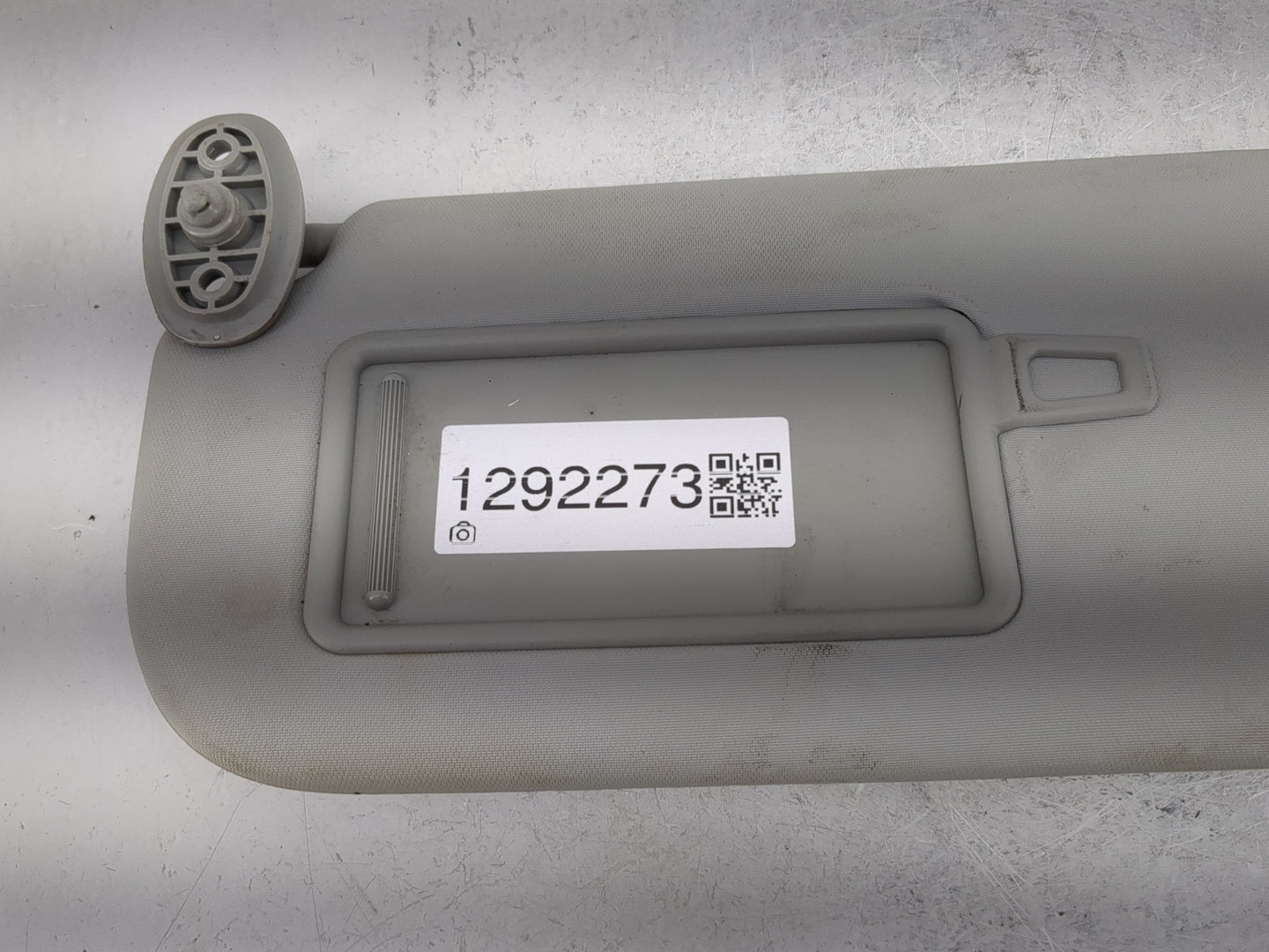 2014-2019 Kia Soul Sun Visor Shade Replacement Passenger Right Mirror Fits Fits 2014 2015 2016 2017 2018 2019 OEM Used Auto 