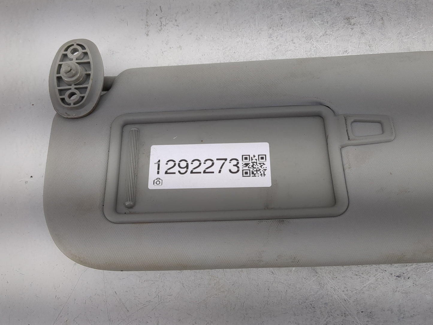 2014-2019 Kia Soul Sun Visor Shade Replacement Passenger Right Mirror Fits Fits 2014 2015 2016 2017 2018 2019 OEM Used Auto 
