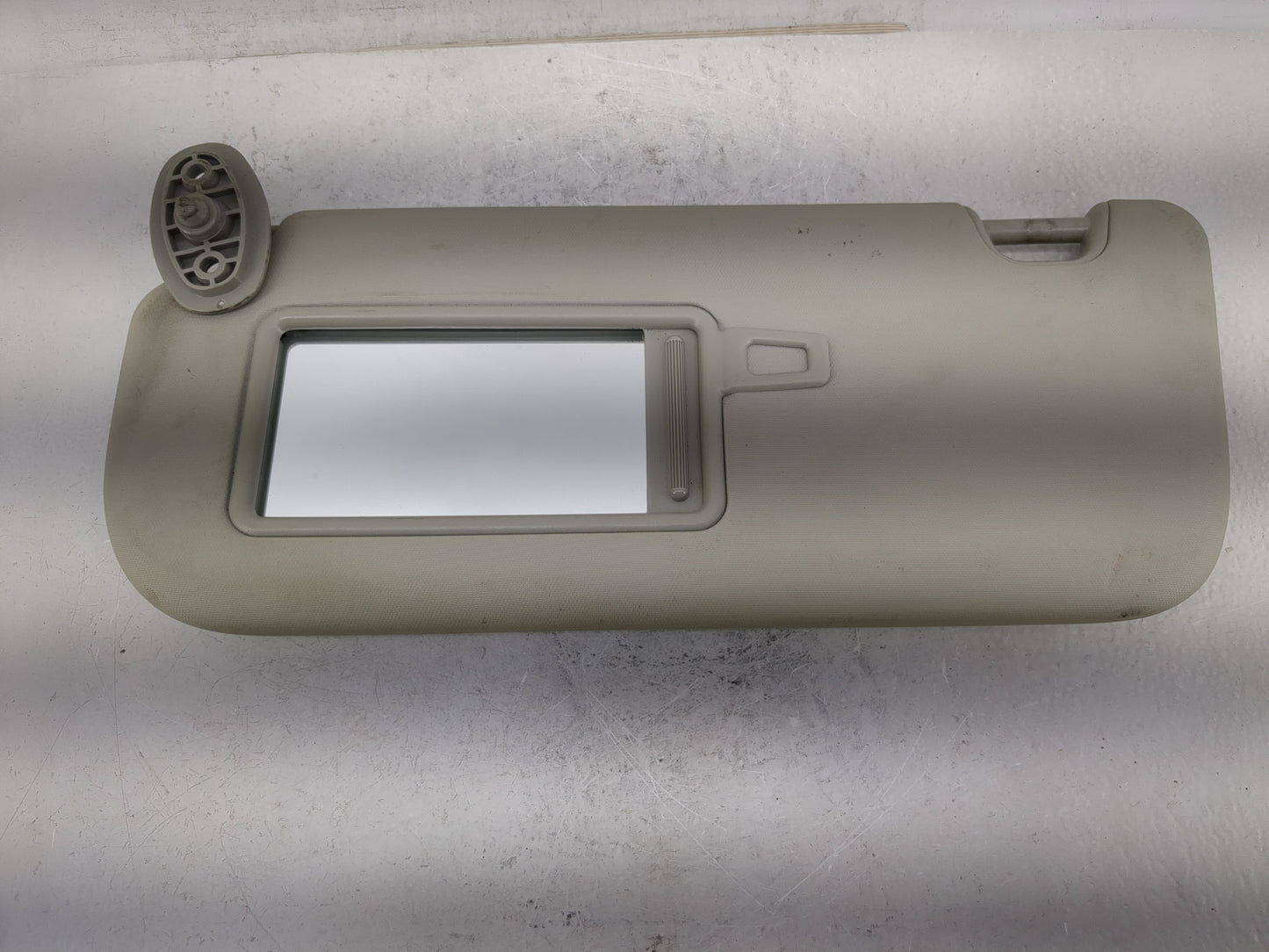 2014-2019 Kia Soul Sun Visor Shade Replacement Passenger Right Mirror Fits Fits 2014 2015 2016 2017 2018 2019 OEM Used Auto 