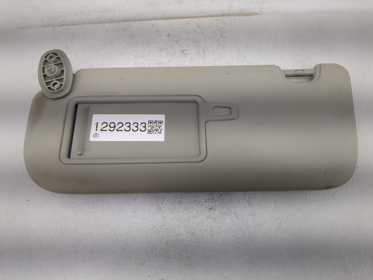 2014-2019 Kia Soul Sun Visor Shade Replacement Passenger Right Mirror Fits Fits 2014 2015 2016 2017 2018 2019 OEM Used Auto 