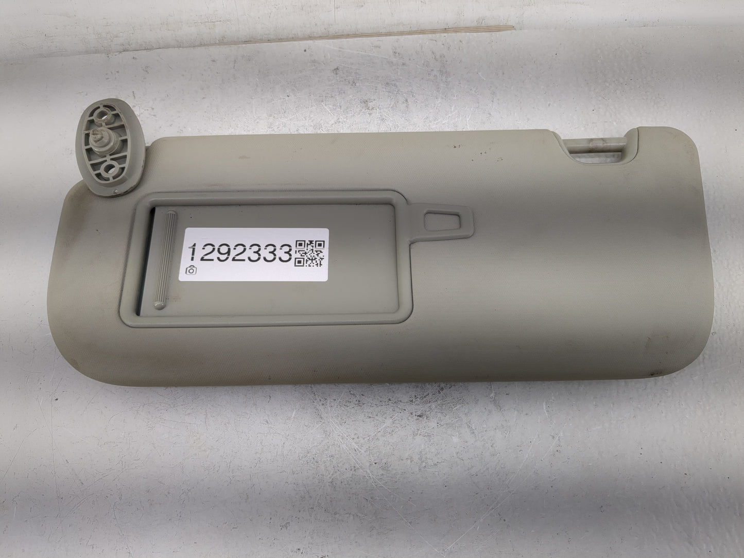 2014-2019 Kia Soul Sun Visor Shade Replacement Passenger Right Mirror Fits Fits 2014 2015 2016 2017 2018 2019 OEM Used Auto 