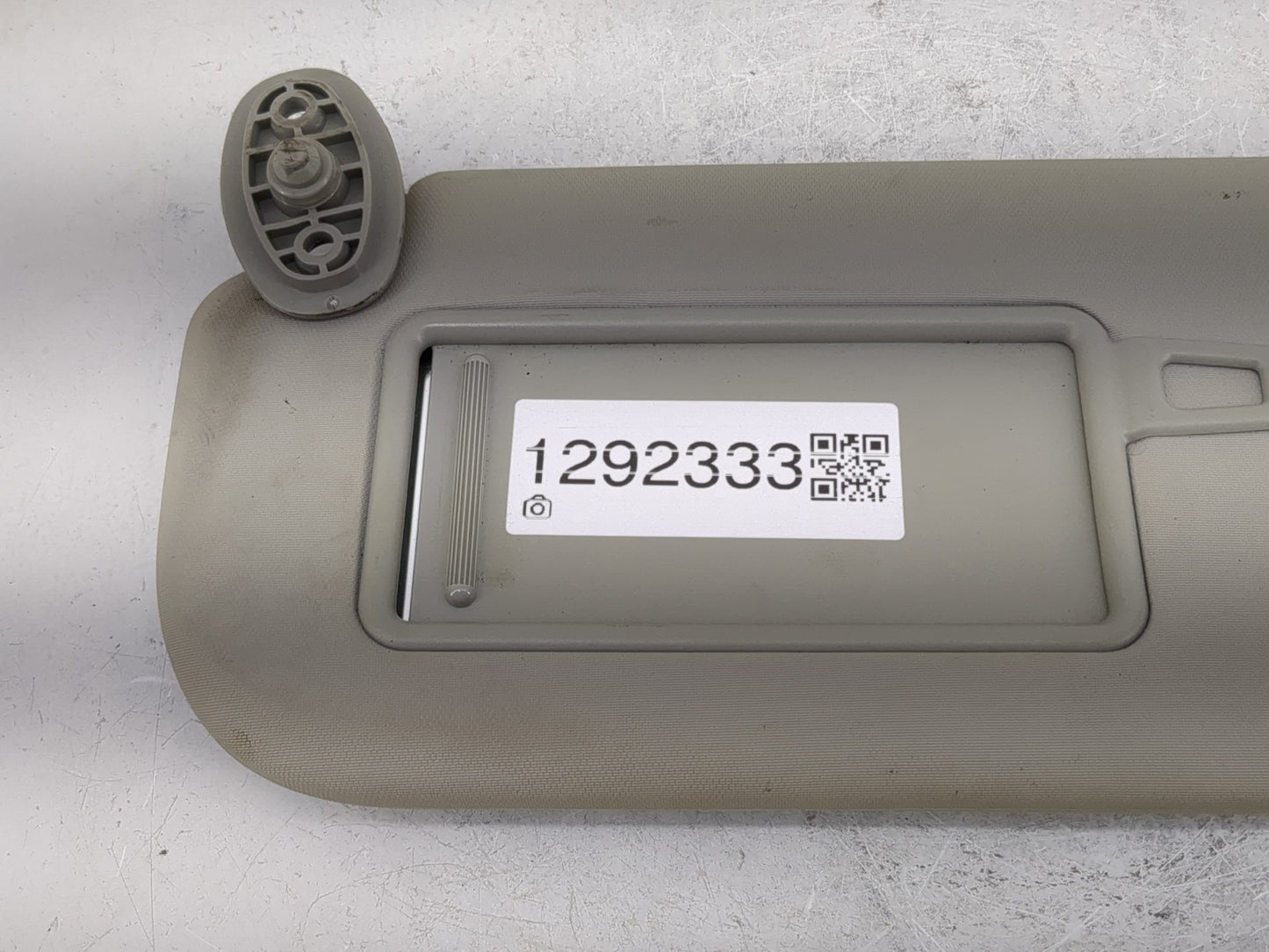 2014-2019 Kia Soul Sun Visor Shade Replacement Passenger Right Mirror Fits Fits 2014 2015 2016 2017 2018 2019 OEM Used Auto 