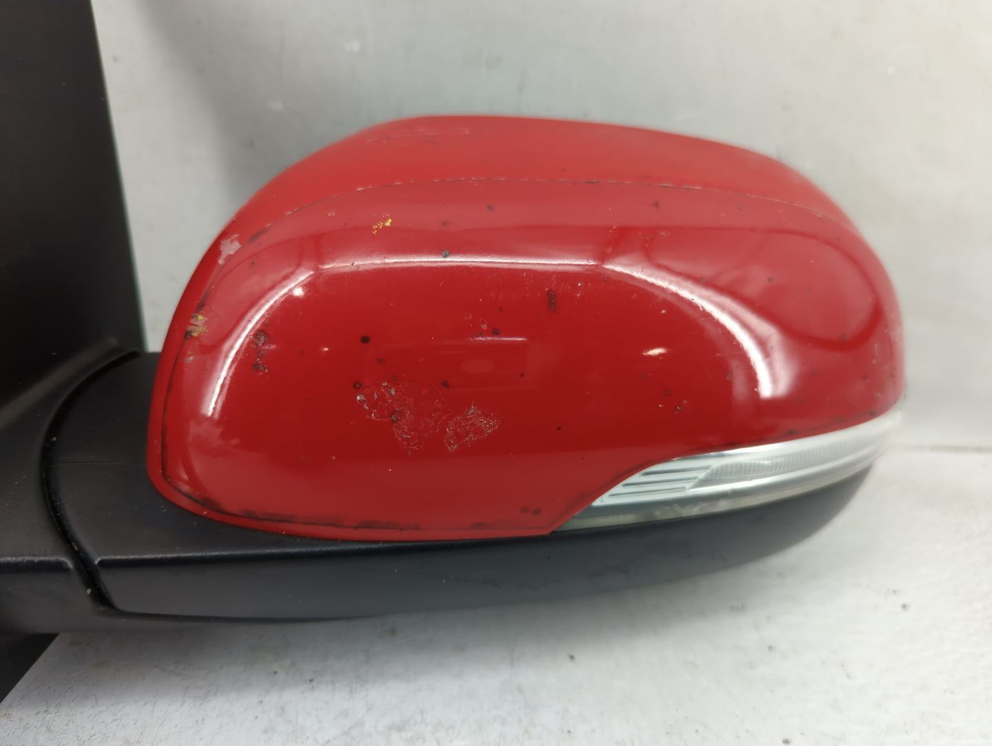 2014-2019 Kia Soul Driver Side View Mirror - Left Door Mirror OEM Used - Oemusedautoparts1.com