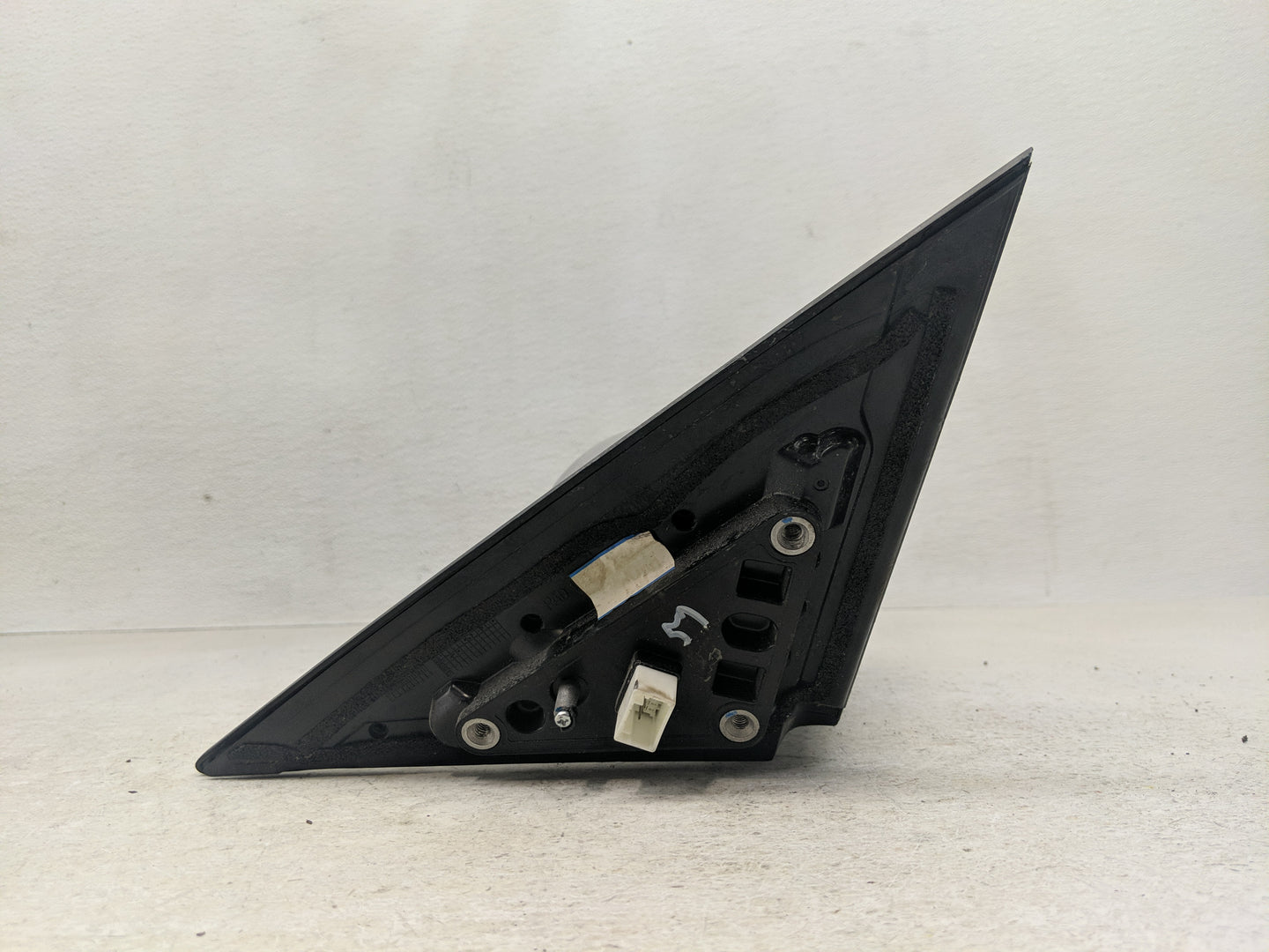 2014-2019 Kia Soul Driver Side View Mirror - Left Door Mirror OEM Used - Oemusedautoparts1.com