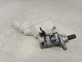 compare product 2014-2016 Kia Soul Brake Master Cylinder