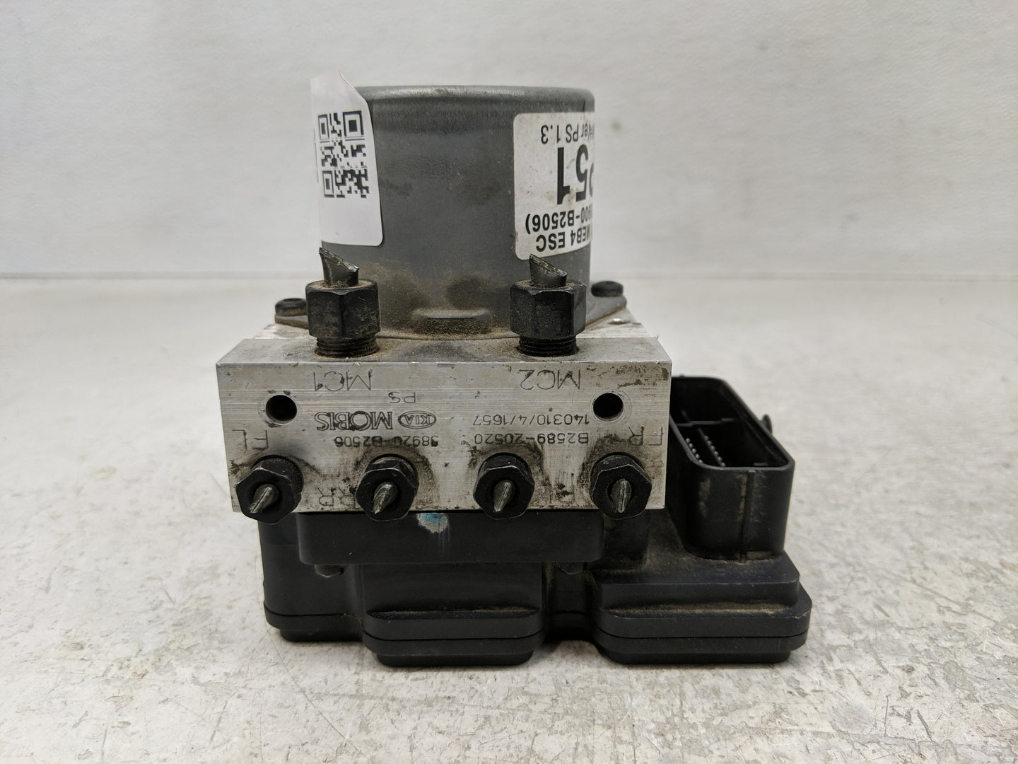 2014-2015 Kia Soul ABS Pump Control Module Replacement P/N:58900-B2506 Fits Fits 2014 2015 OEM Used Auto Parts - Oemusedauto
