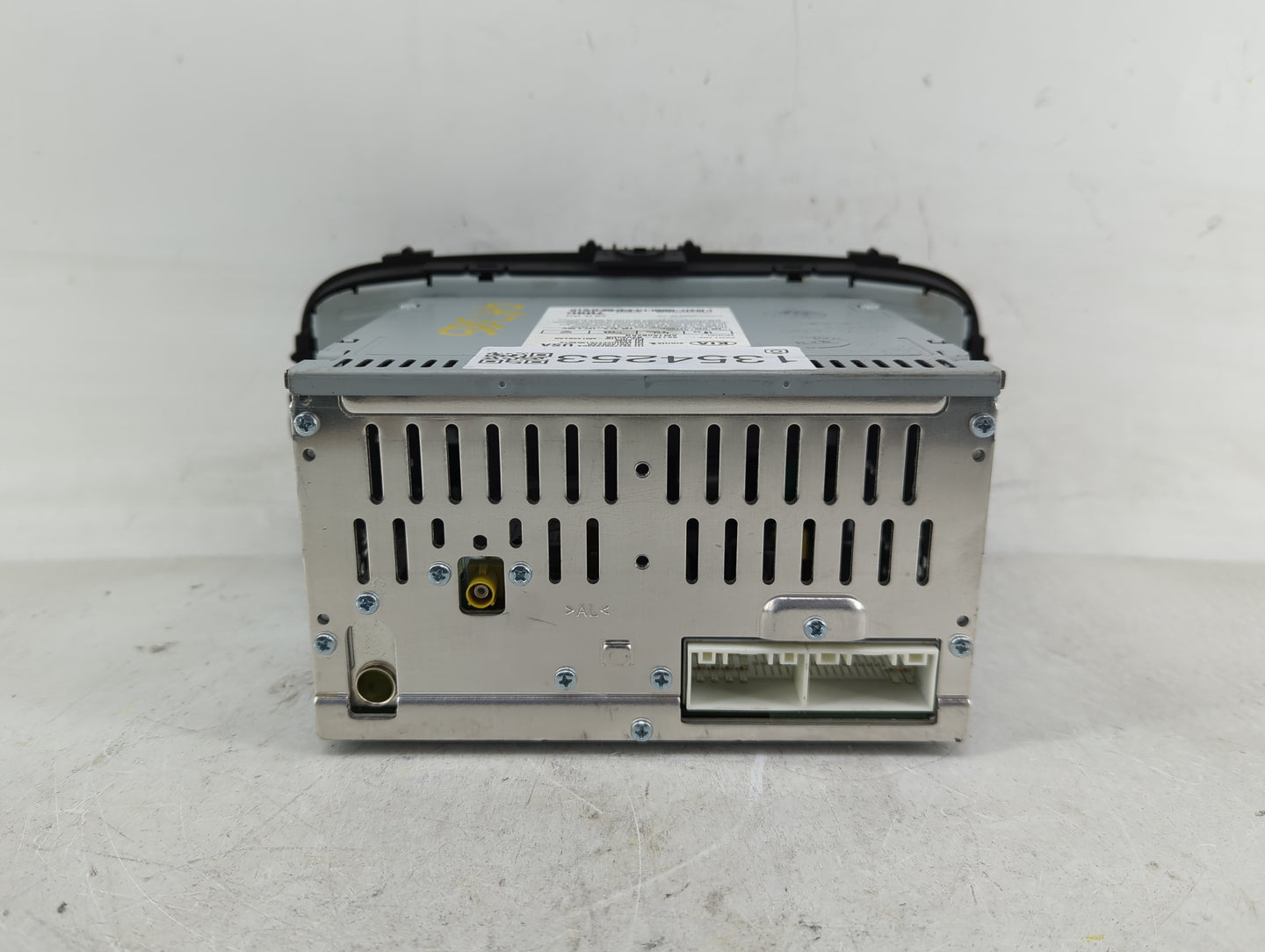 2014-2016 Kia Soul Radio AM FM Cd Player Receiver Replacement P/N:96170-B2090CA Fits Fits 2014 2015 2016 OEM Used Auto Parts