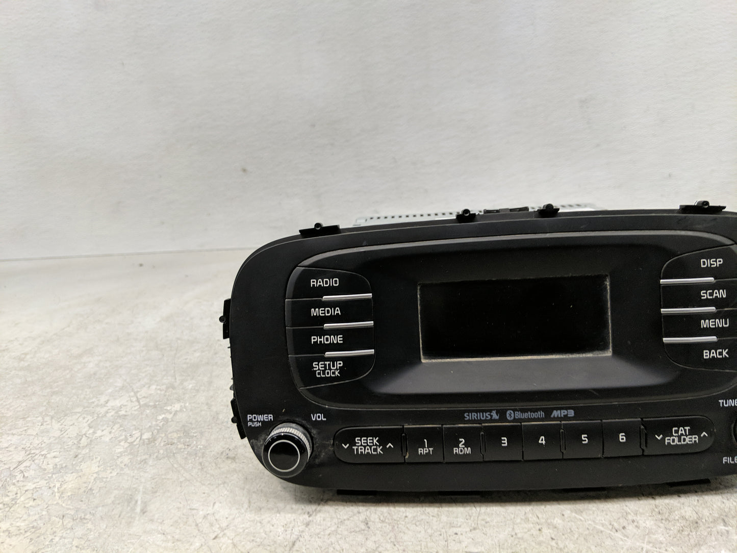 2014-2016 Kia Soul Radio AM FM Cd Player Receiver Replacement P/N:96170-B2090CA Fits Fits 2014 2015 2016 OEM Used Auto Parts