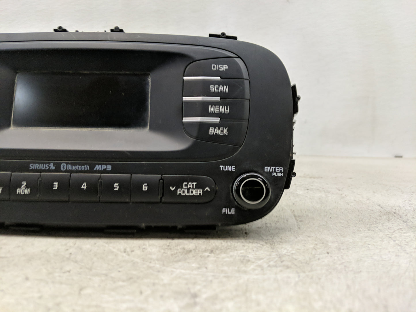 2014-2016 Kia Soul Radio AM FM Cd Player Receiver Replacement P/N:96170-B2090CA Fits Fits 2014 2015 2016 OEM Used Auto Parts