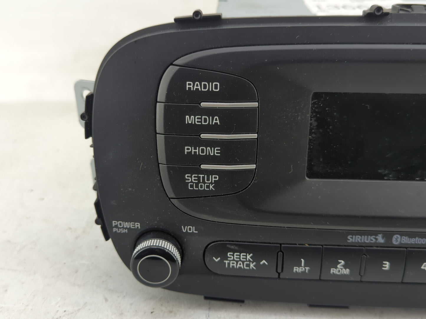 2014-2016 Kia Soul Radio AM FM Cd Player Receiver Replacement P/N:96170-B2090CA Fits Fits 2014 2015 2016 OEM Used Auto Parts