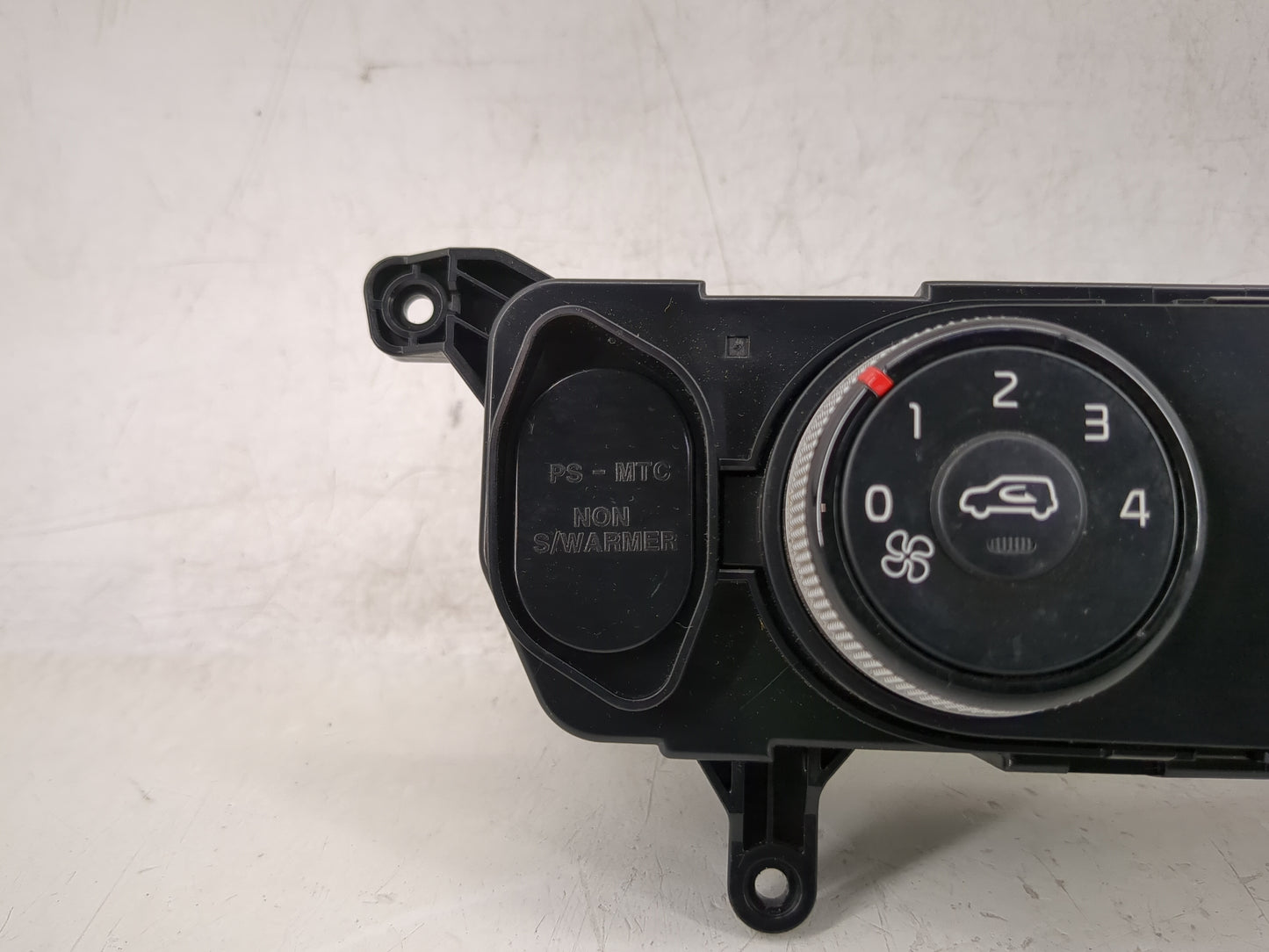 2014-2016 Kia Soul Climate Control Module Temperature AC/Heater Replacement P/N:97250-B2AS0ASB C500-FGDCA01 Fits OEM Used Au