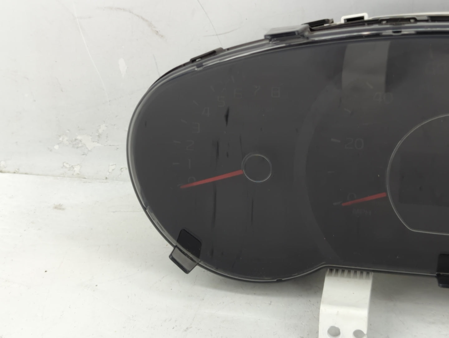 2014-2015 Kia Soul Instrument Cluster Speedometer Gauges P/N:94006-B2510 Fits Fits 2014 2015 OEM Used Auto Parts - Oemusedau