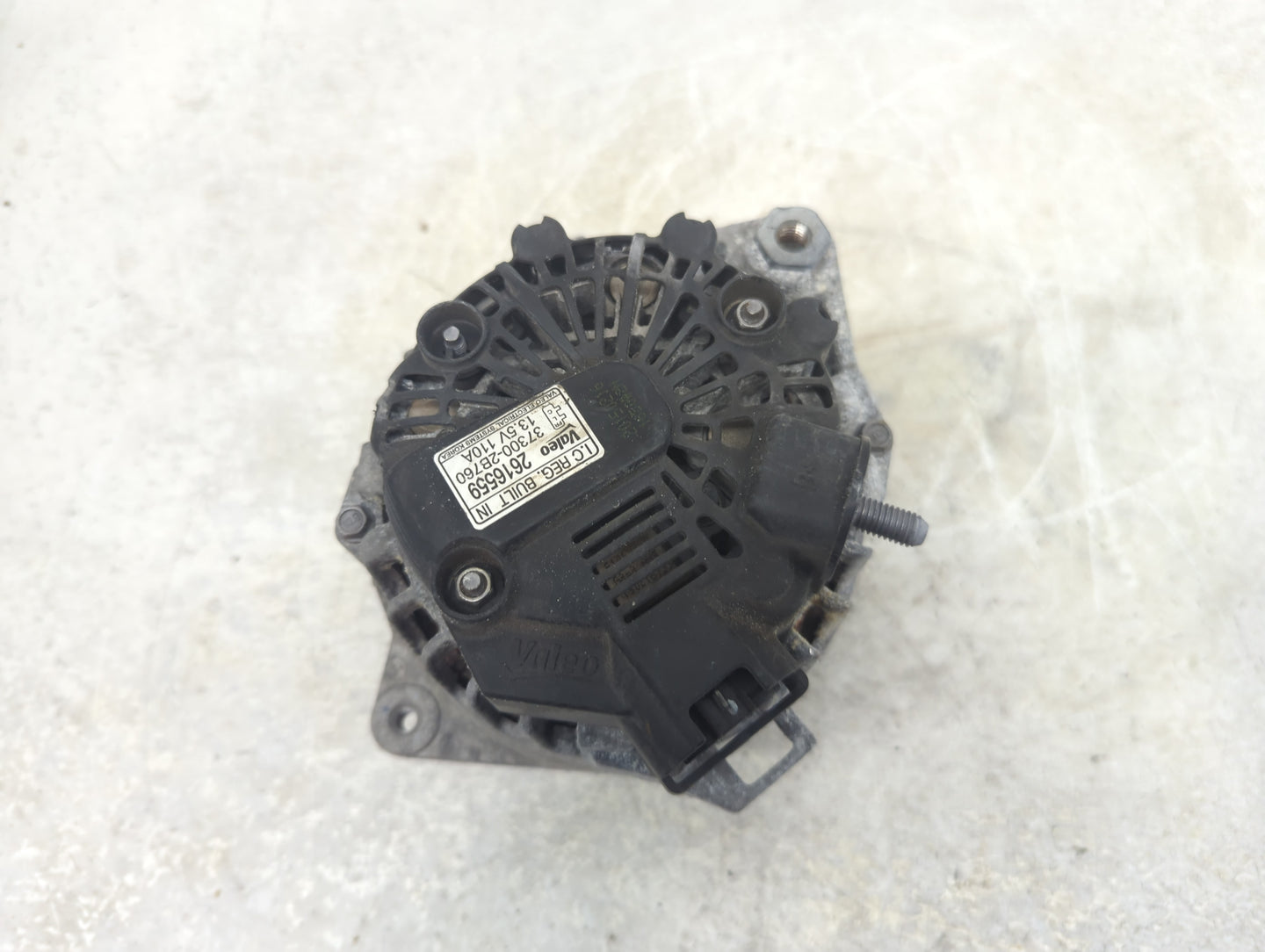 2012-2016 Kia Soul Alternator Replacement Generator Charging Assembly Engine OEM P/N:37300-2B760 Fits OEM Used Auto Parts - 