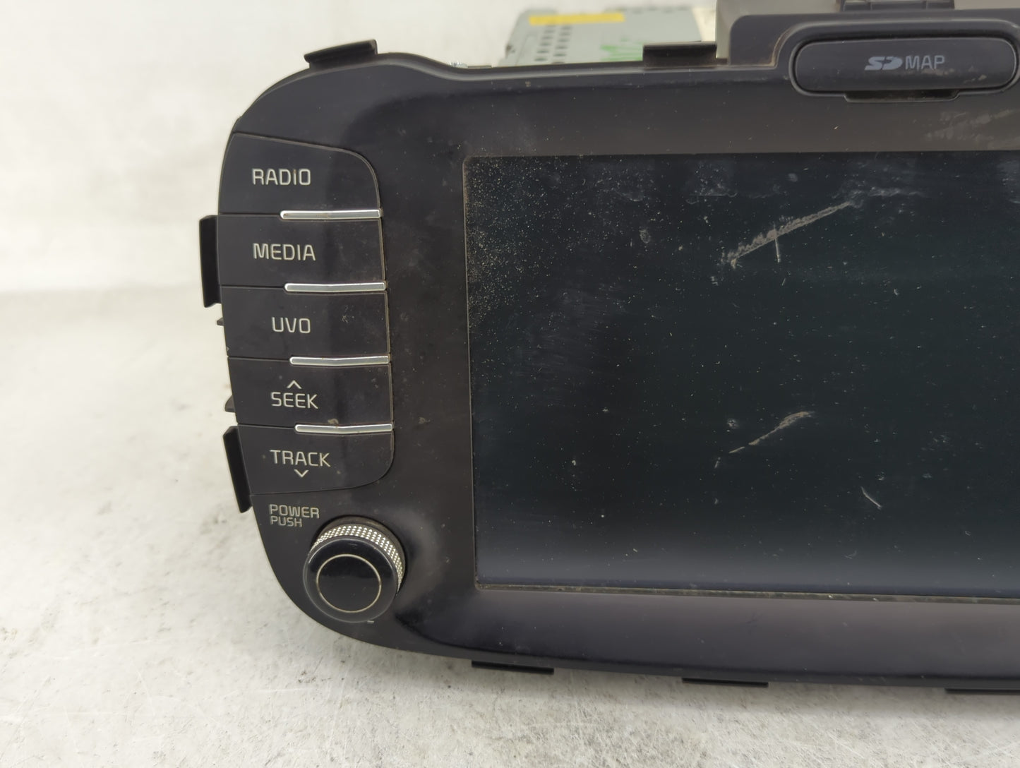2015 Kia Soul Radio AM FM Cd Player Receiver Replacement P/N:96560-B2210CA Fits OEM Used Auto Parts - Oemusedautoparts1.com