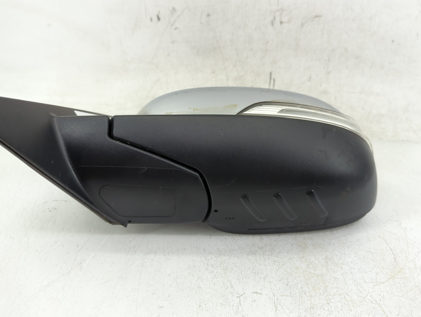 2014-2019 Kia Soul Driver Side View Mirror - Left Door Mirror OEM Used - Oemusedautoparts1.com