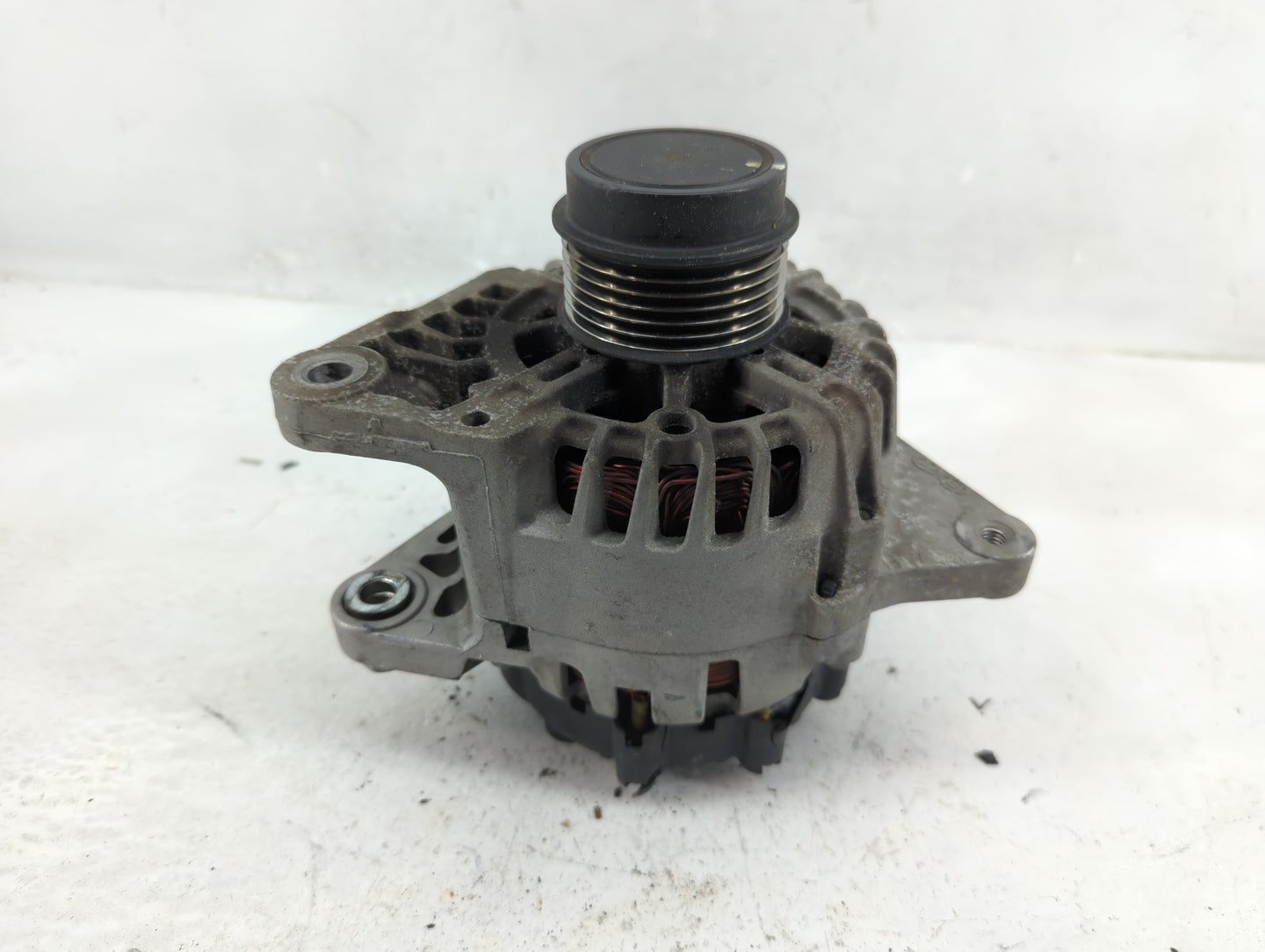 2012-2016 Kia Soul Alternator Replacement Generator Charging Assembly Engine OEM P/N:37300-2E300 Fits OEM Used Auto Parts - 