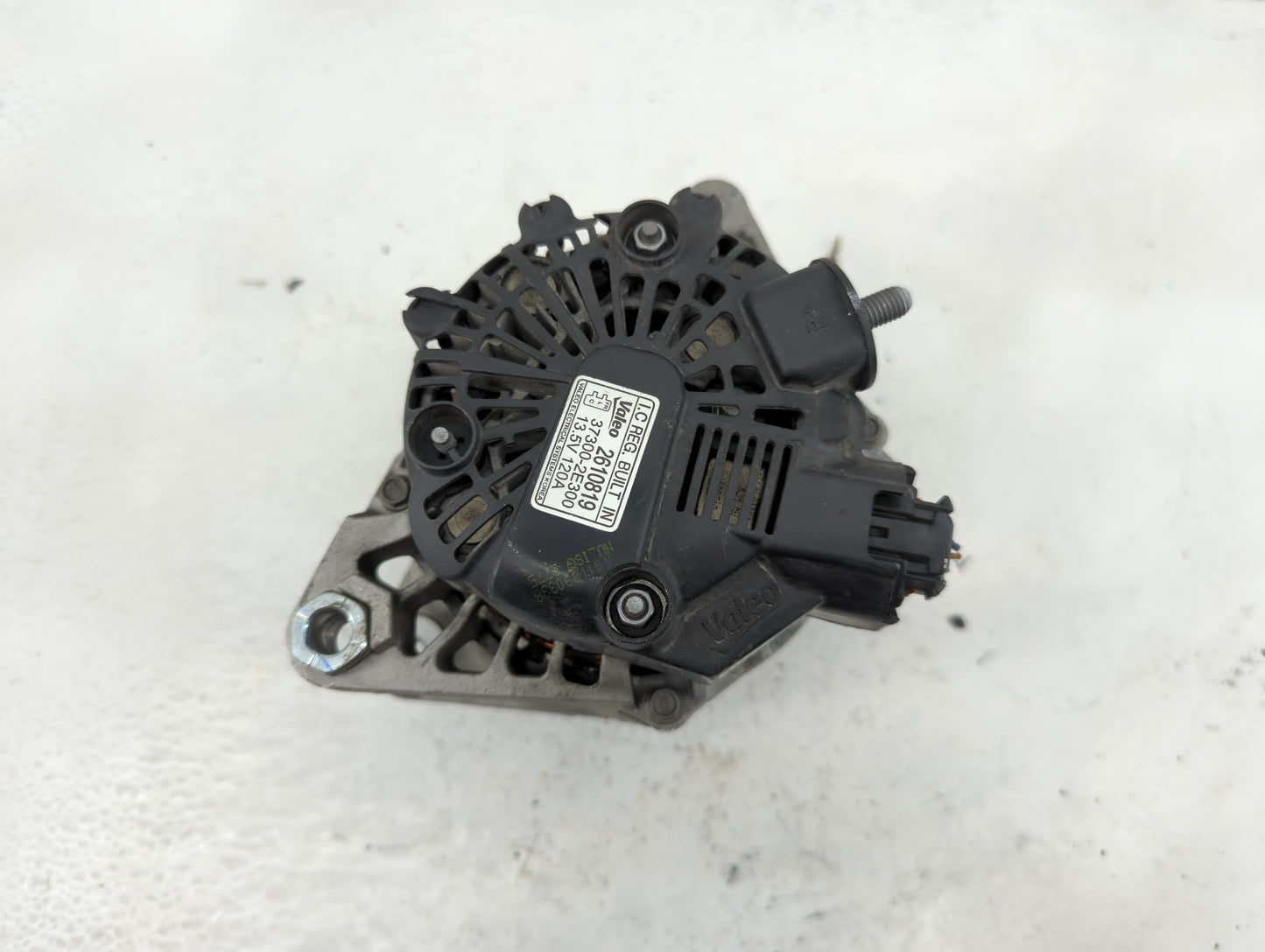 2012-2016 Kia Soul Alternator Replacement Generator Charging Assembly Engine OEM P/N:37300-2E300 Fits OEM Used Auto Parts - 