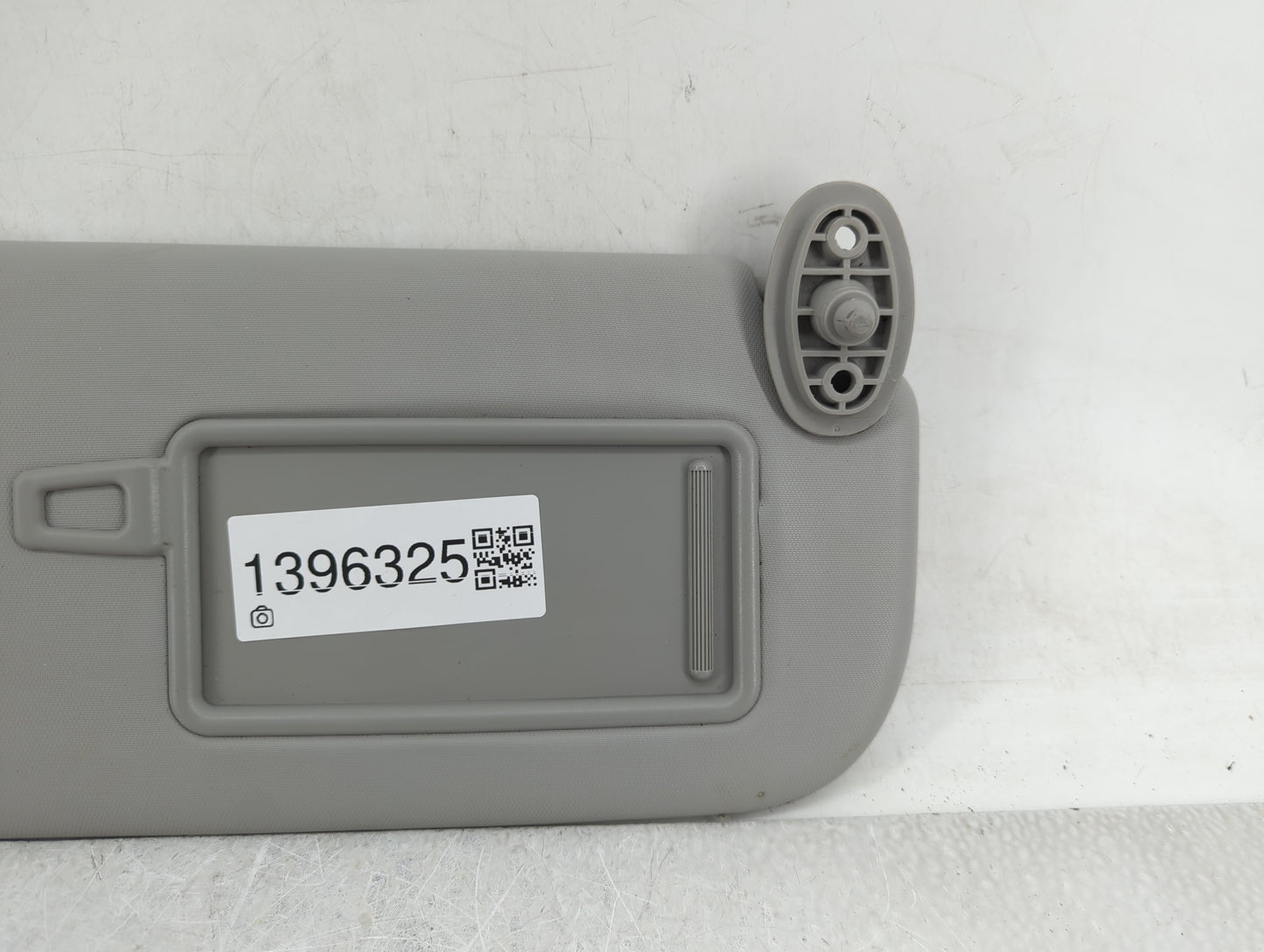2014-2019 Kia Soul Sun Visor Shade Replacement Passenger Right Mirror Fits Fits 2014 2015 2016 2017 2018 2019 OEM Used Auto 