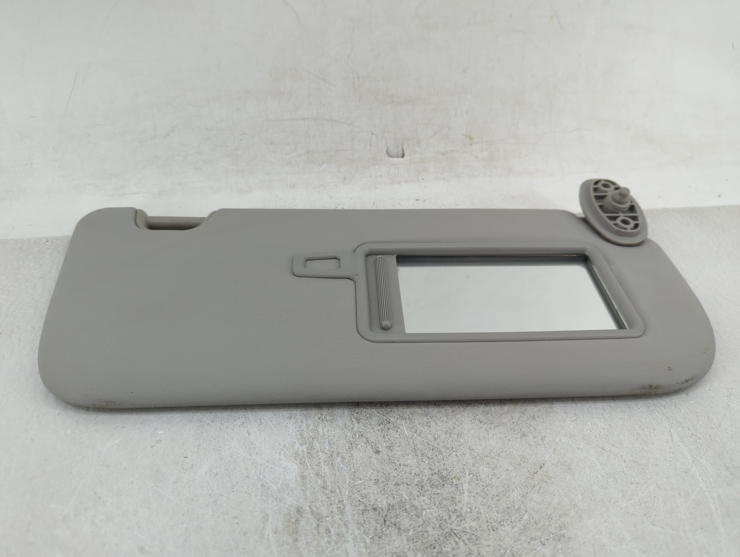 2014-2019 Kia Soul Sun Visor Shade Replacement Passenger Right Mirror Fits Fits 2014 2015 2016 2017 2018 2019 OEM Used Auto 