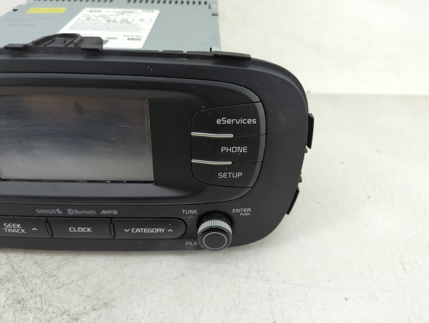 2014-2016 Kia Soul Radio AM FM Cd Player Receiver Replacement P/N:96160-B2020CA Fits Fits 2014 2015 2016 OEM Used Auto Parts