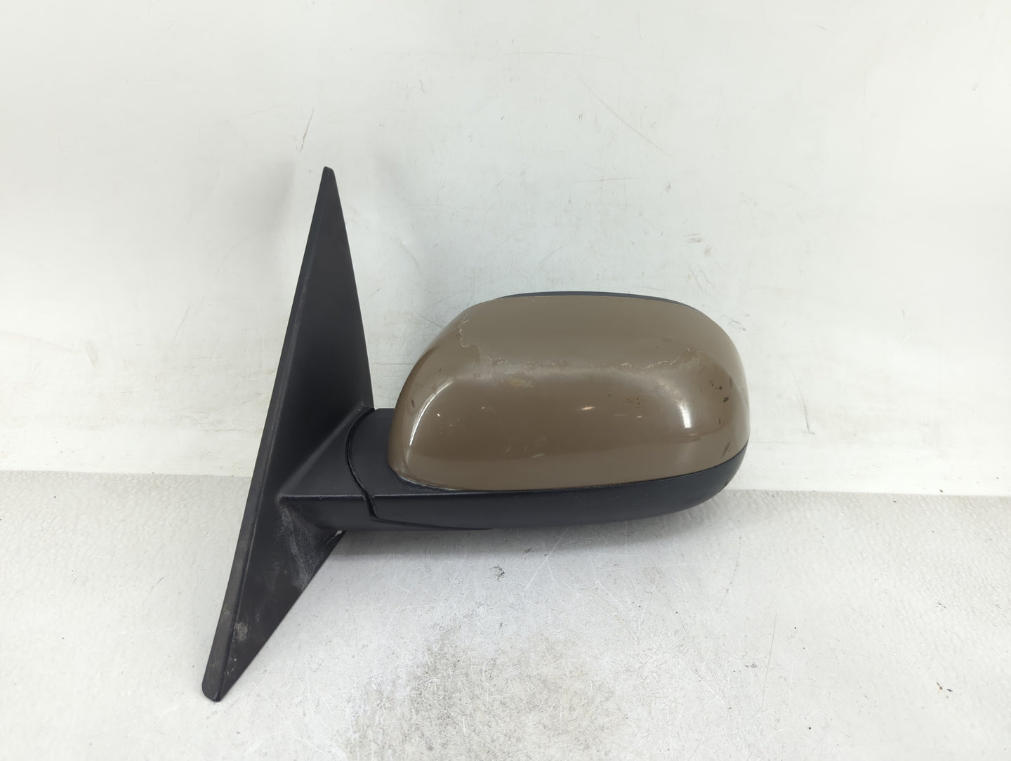 2014-2019 Kia Soul Driver Side View Mirror - Left Door Mirror OEM Used - Oemusedautoparts1.com