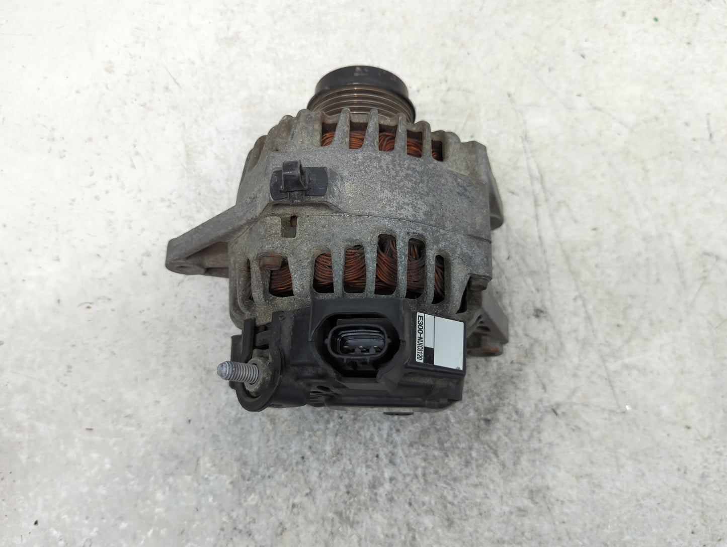 2012-2015 Kia Soul Alternator Replacement Generator Charging Assembly Engine OEM P/N:2610819 37300-2E300 Fits OEM Used Auto 