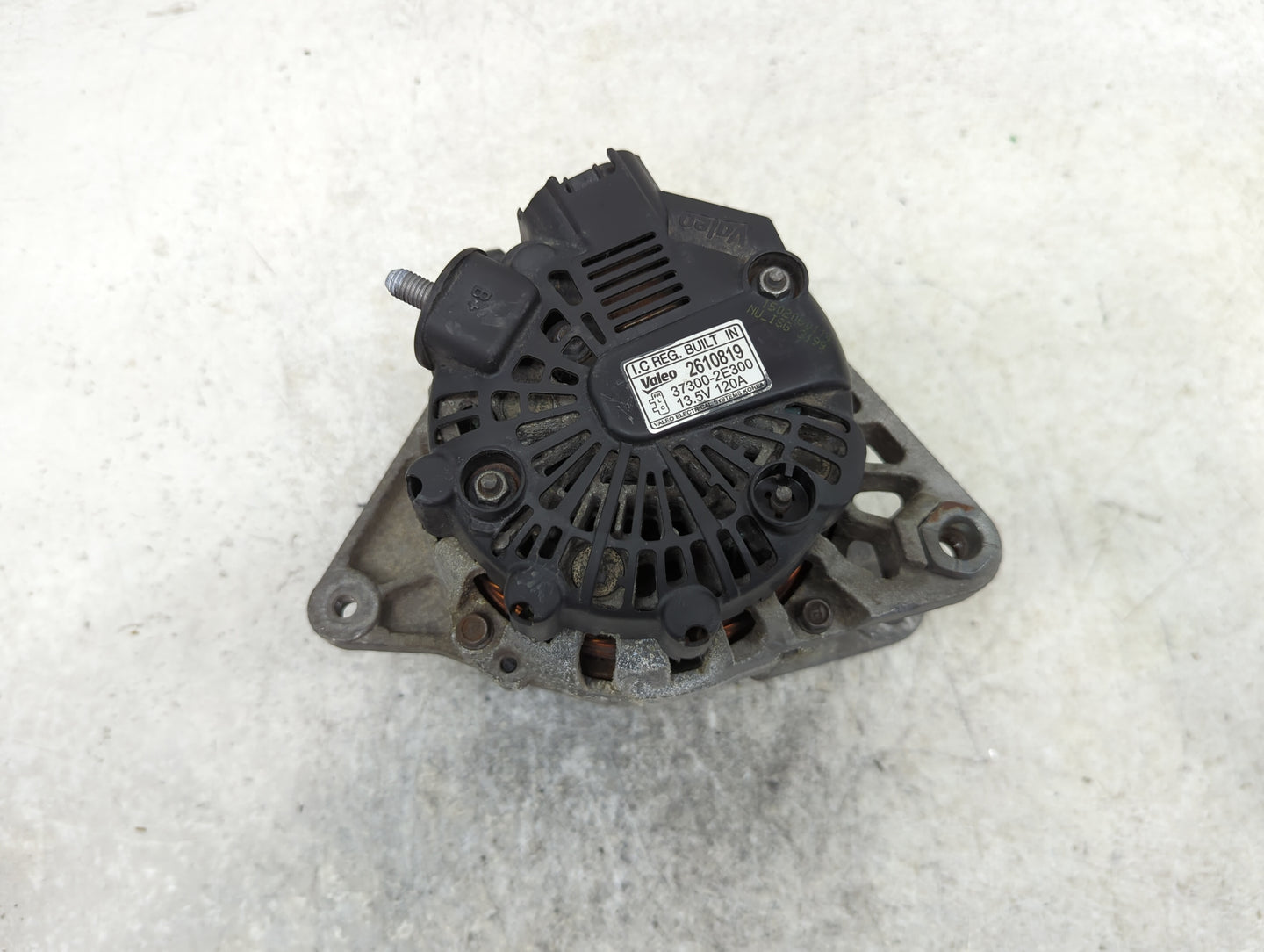 2012-2015 Kia Soul Alternator Replacement Generator Charging Assembly Engine OEM P/N:2610819 37300-2E300 Fits OEM Used Auto 