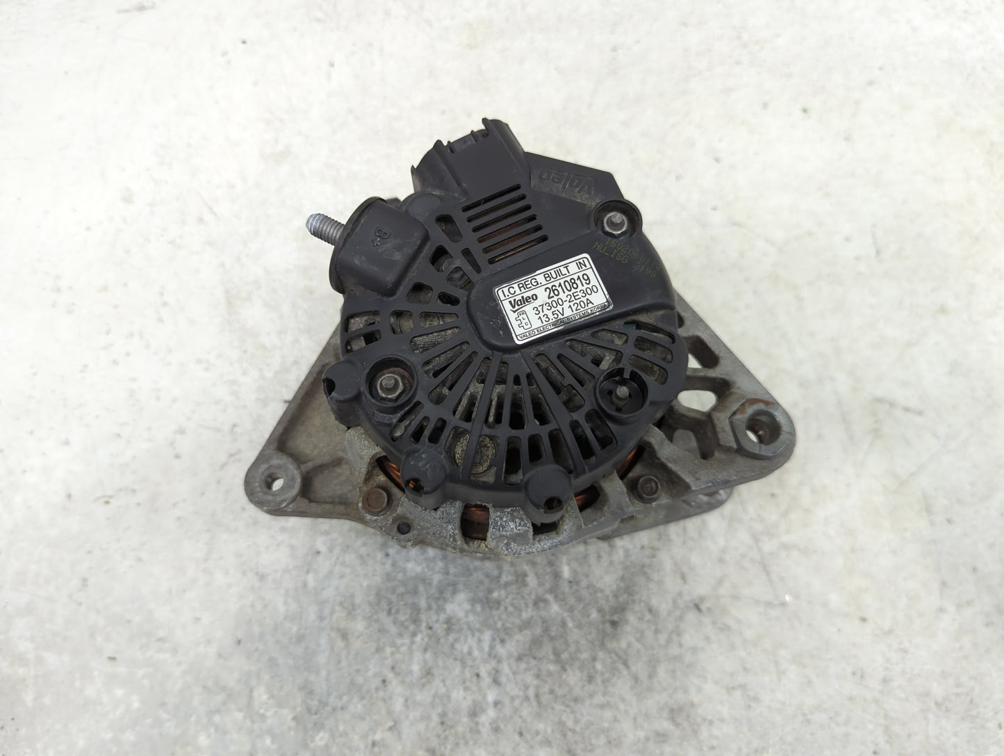 2012-2015 Kia Soul Alternator Replacement Generator Charging Assembly Engine OEM P/N:2610819 37300-2E300 Fits OEM Used Auto 