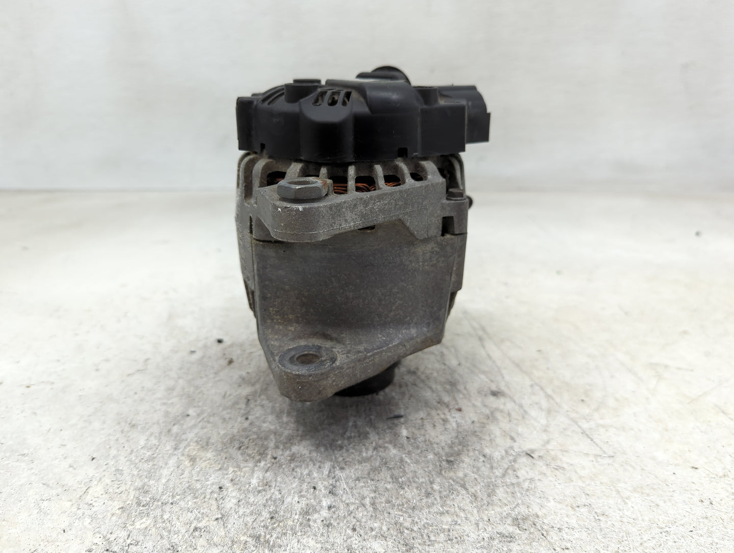 2012-2015 Kia Soul Alternator Replacement Generator Charging Assembly Engine OEM P/N:2610819 37300-2E300 Fits OEM Used Auto 