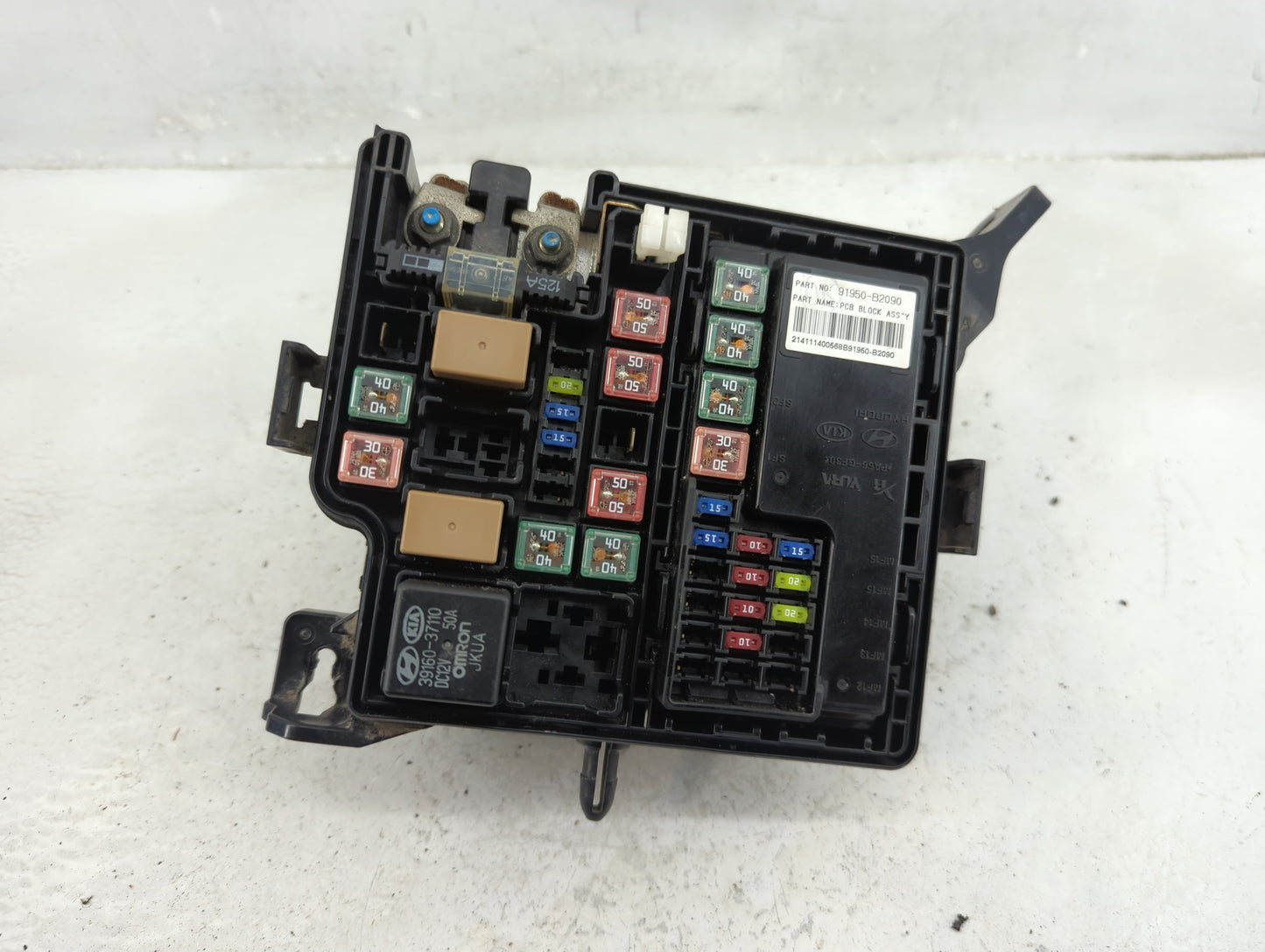 2015 Kia Soul Fusebox Fuse Box Panel Relay Module P/N:91950-B2090 Fits OEM Used Auto Parts - Oemusedautoparts1.com