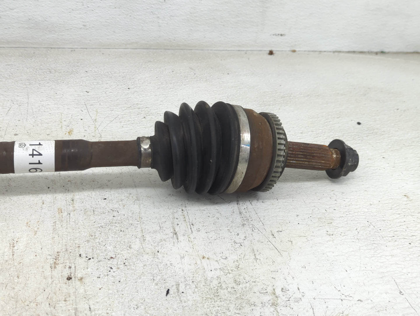 2014-2019 Kia Soul Axle Shaft Front Driver Cv C/v - Oemusedautoparts1.com