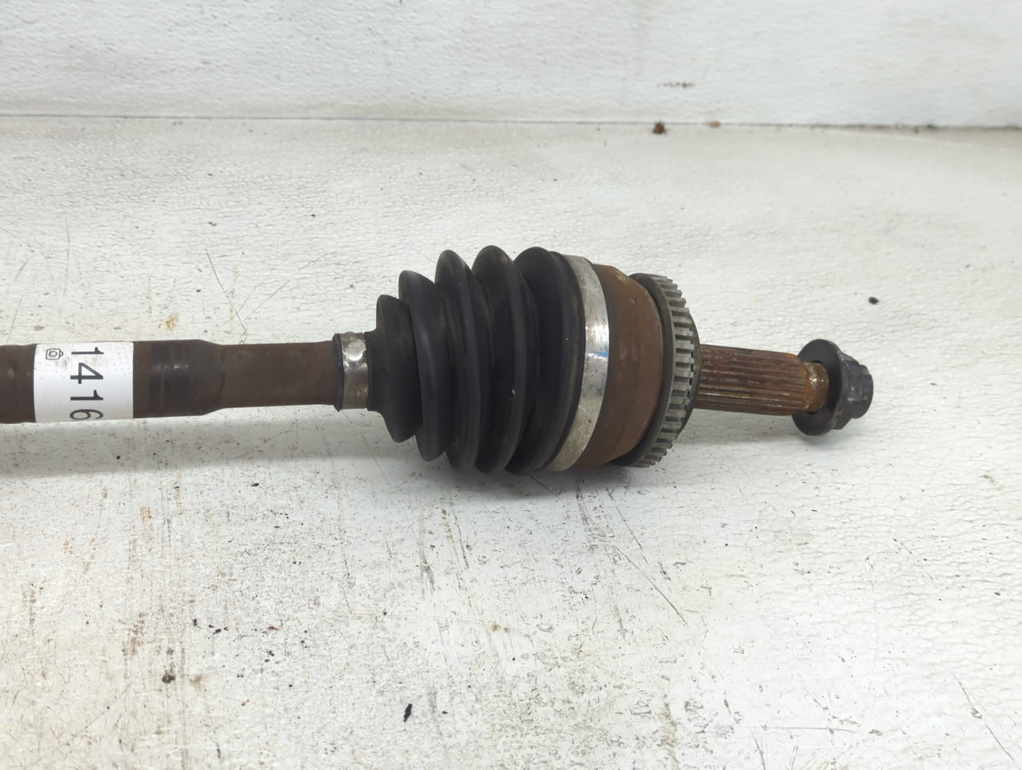 2014-2019 Kia Soul Axle Shaft Front Driver Cv C/v - Oemusedautoparts1.com