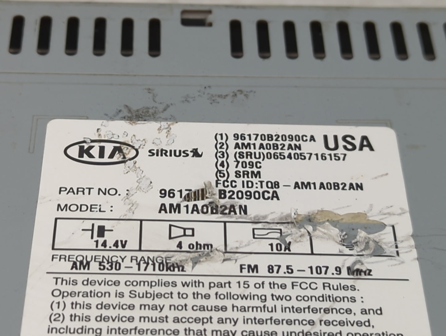 2014-2016 Kia Soul Radio AM FM Cd Player Receiver Replacement P/N:96170-B2090CA Fits Fits 2014 2015 2016 OEM Used Auto Parts