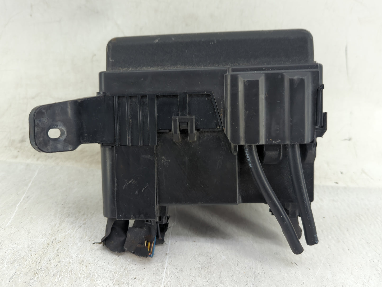 2015 Kia Soul Fusebox Fuse Box Panel Relay Module P/N:91417B2100 Fits OEM Used Auto Parts - Oemusedautoparts1.com