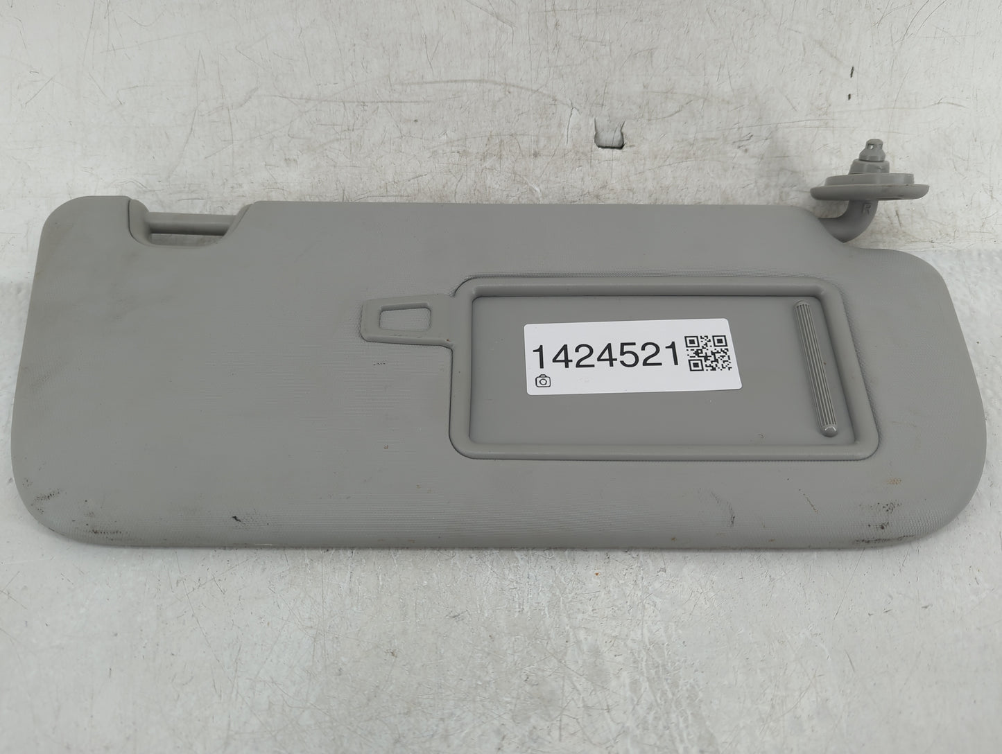2014-2019 Kia Soul Sun Visor Shade Replacement Passenger Right Mirror Fits Fits 2014 2015 2016 2017 2018 2019 OEM Used Auto 