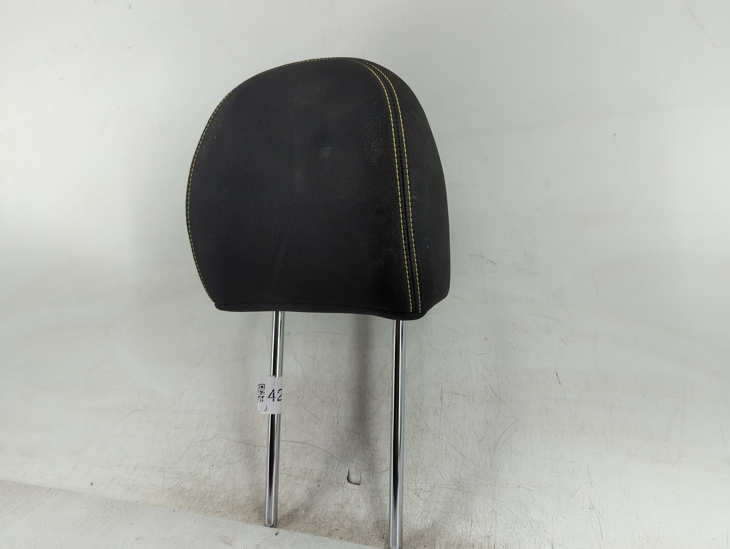 2014-2016 Kia Soul Headrest Head Rest Front Driver Passenger Seat Black - Oemusedautoparts1.com