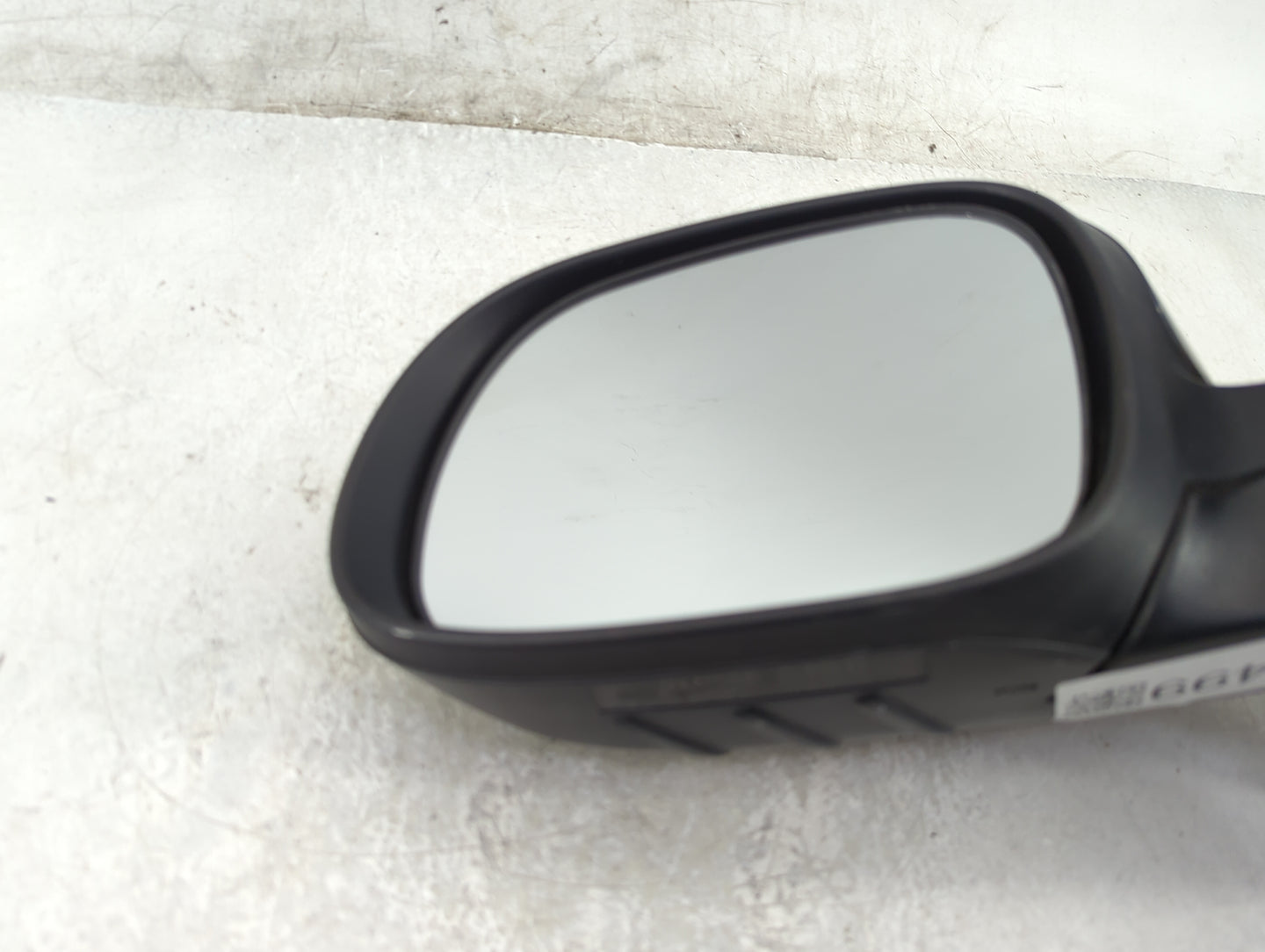 2014-2019 Kia Soul Driver Side View Mirror - Left Door Mirror OEM Used - Oemusedautoparts1.com