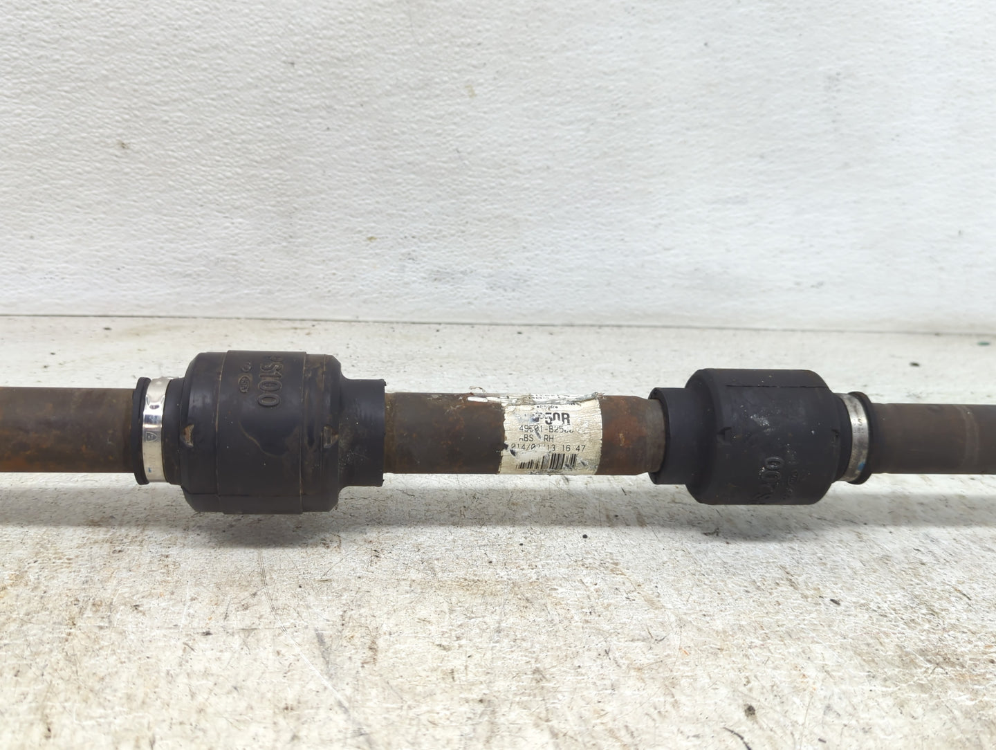 2014-2019 Kia Soul Axle Shaft Front Passenger Cv C/v - Oemusedautoparts1.com