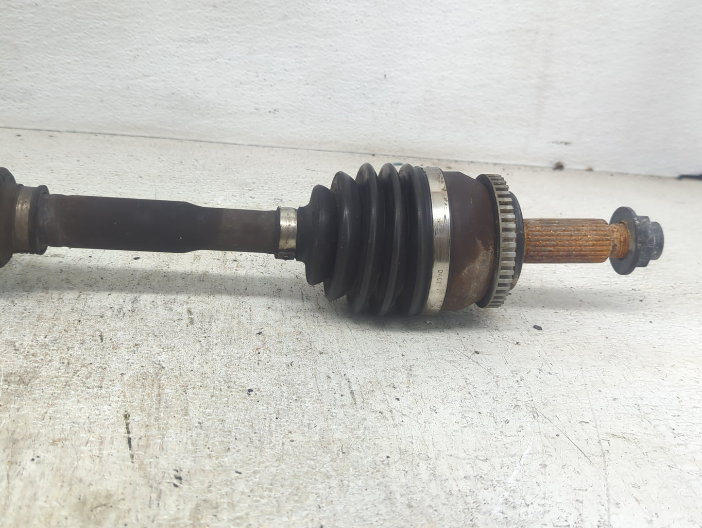 2014-2019 Kia Soul Axle Shaft Front Passenger Cv C/v - Oemusedautoparts1.com