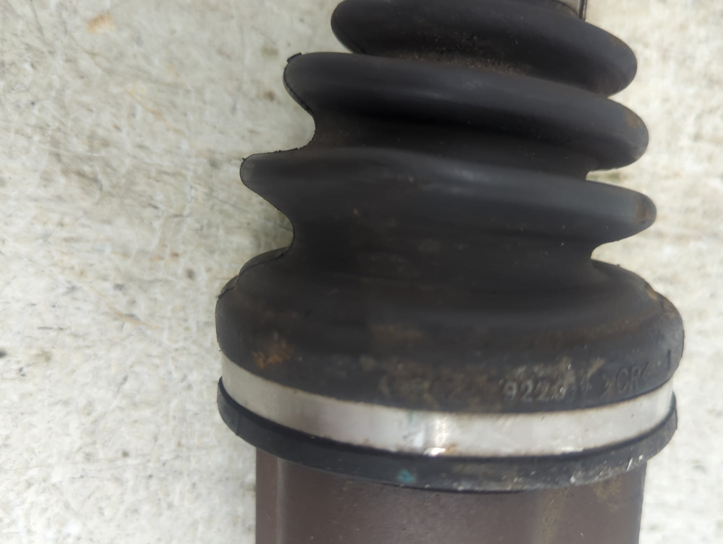 2014-2019 Kia Soul Axle Shaft Front Driver Cv C/v - Oemusedautoparts1.com