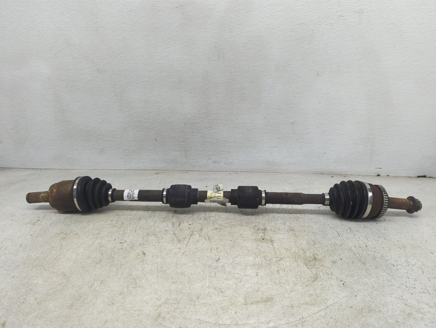 2014-2019 Kia Soul Axle Shaft Front Passenger Cv C/v - Oemusedautoparts1.com