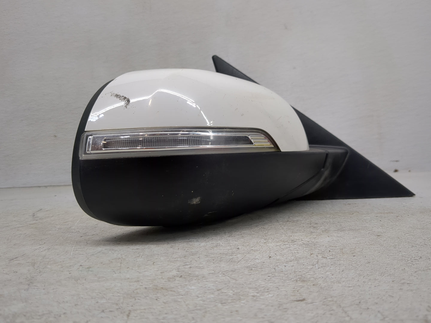 2014-2019 Kia Soul Passenger Side View Mirror - Right Door Mirror OEM Used - Oemusedautoparts1.com