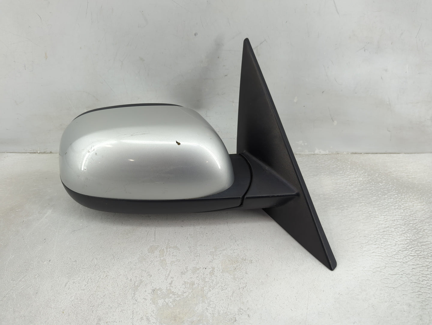 2014-2019 Kia Soul Passenger Side View Mirror - Right Door Mirror OEM Used - Oemusedautoparts1.com