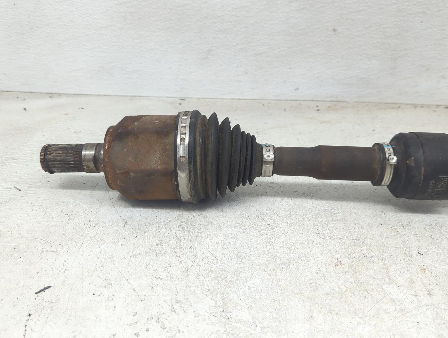2014-2019 Kia Soul Axle Shaft Front Passenger Cv C/v - Oemusedautoparts1.com