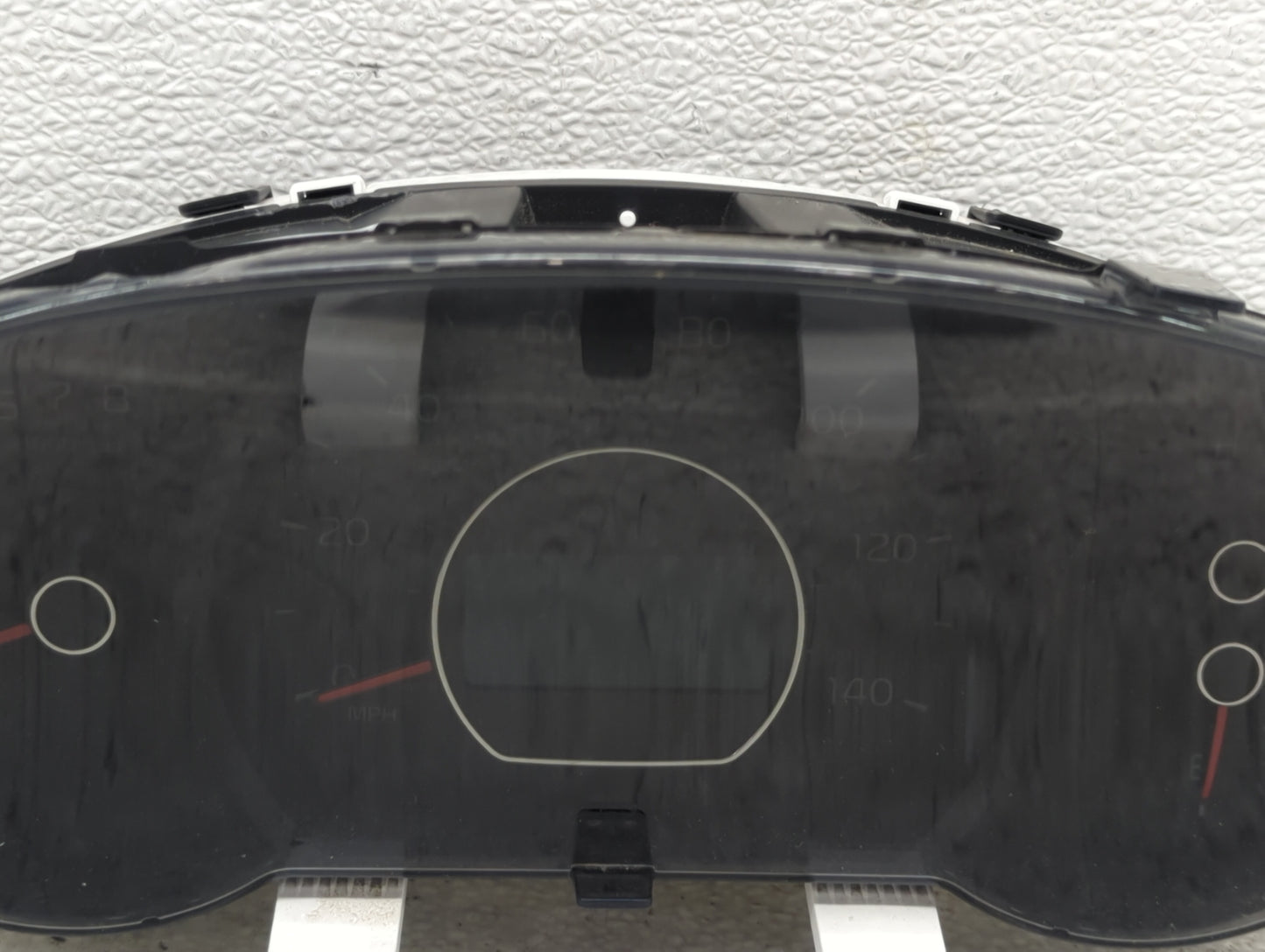 2014-2015 Kia Soul Instrument Cluster Speedometer Gauges P/N:94006-B2540 Fits Fits 2014 2015 OEM Used Auto Parts - Oemusedau