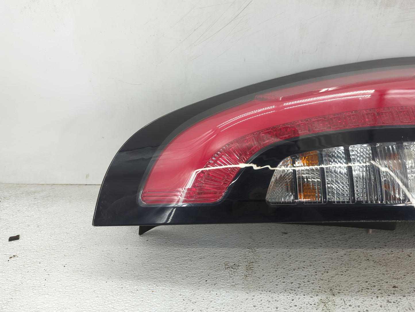 2014-2019 Kia Soul Tail Light Assembly Passenger Right OEM Fits Fits 2014 2015 2016 2017 2018 2019 OEM Used Auto Parts - Oem