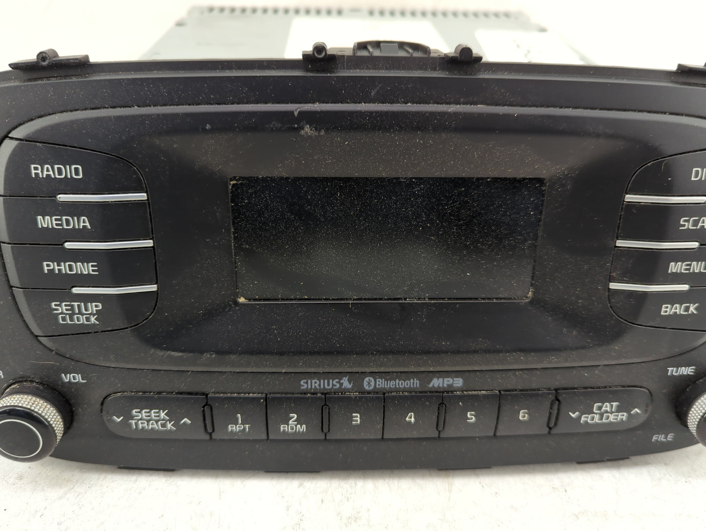 2014-2016 Kia Soul Radio AM FM Cd Player Receiver Replacement P/N:96170-B2090CA AM1A0B2AN, TQ8-AM1A0B2AN Fits Fits 2014 2015