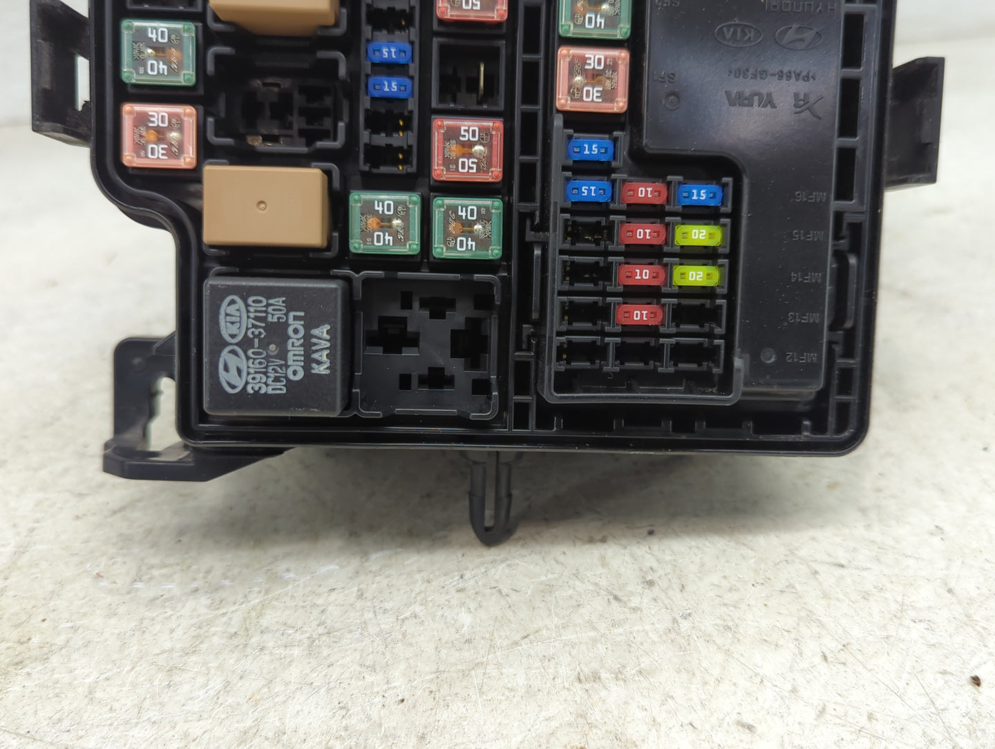 2015 Kia Soul Fusebox Fuse Box Panel Relay Module P/N:91950-B2090 Fits OEM Used Auto Parts - Oemusedautoparts1.com
