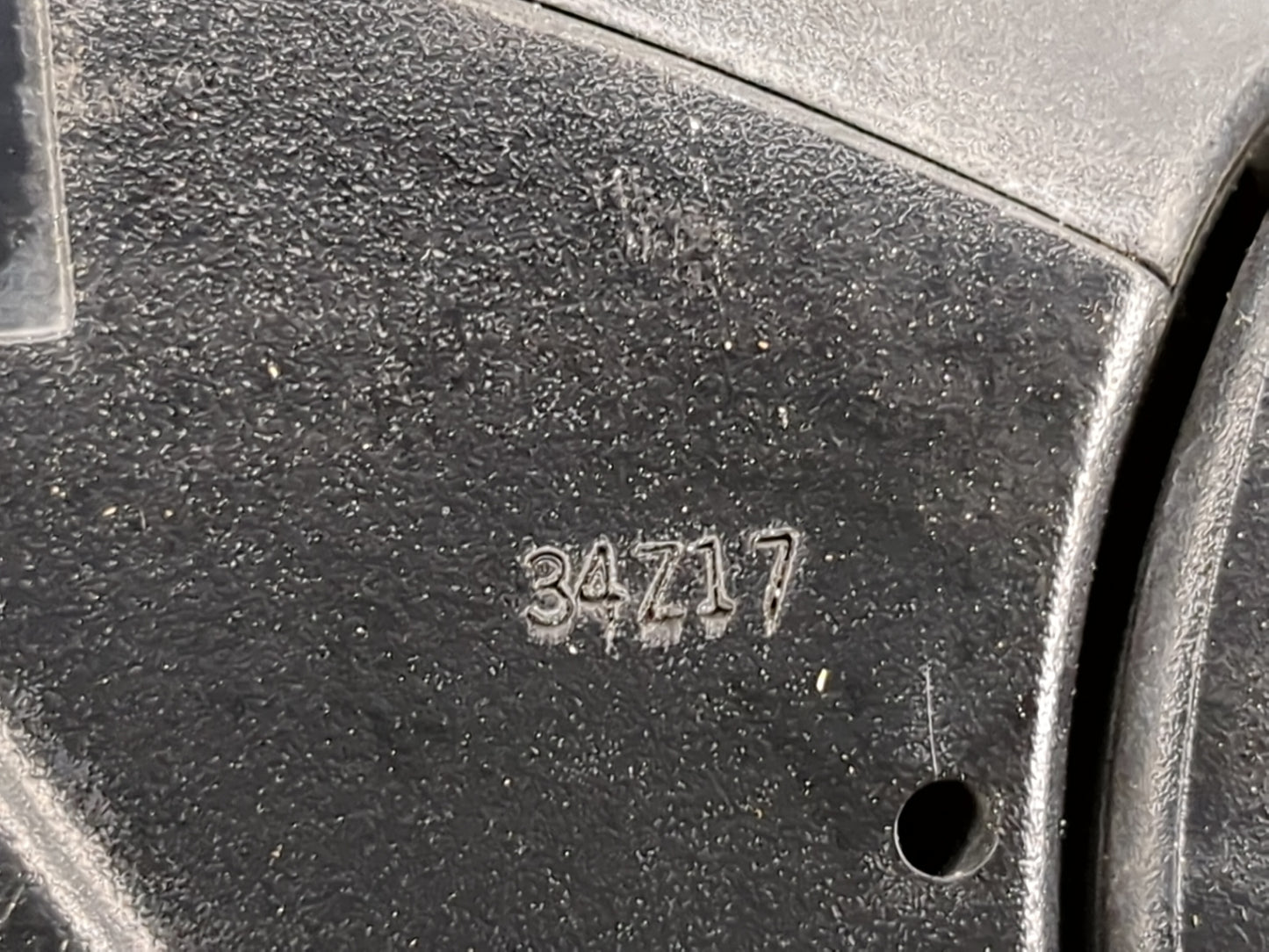2014-2019 Kia Soul Driver Side View Mirror - Left Door Mirror OEM Used - Oemusedautoparts1.com